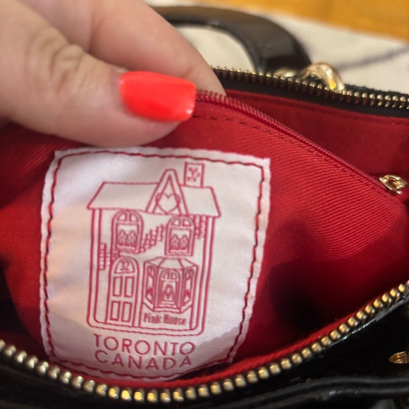 UNREAL find Patent leather purse - made in Toronto - Picture 5 of 8